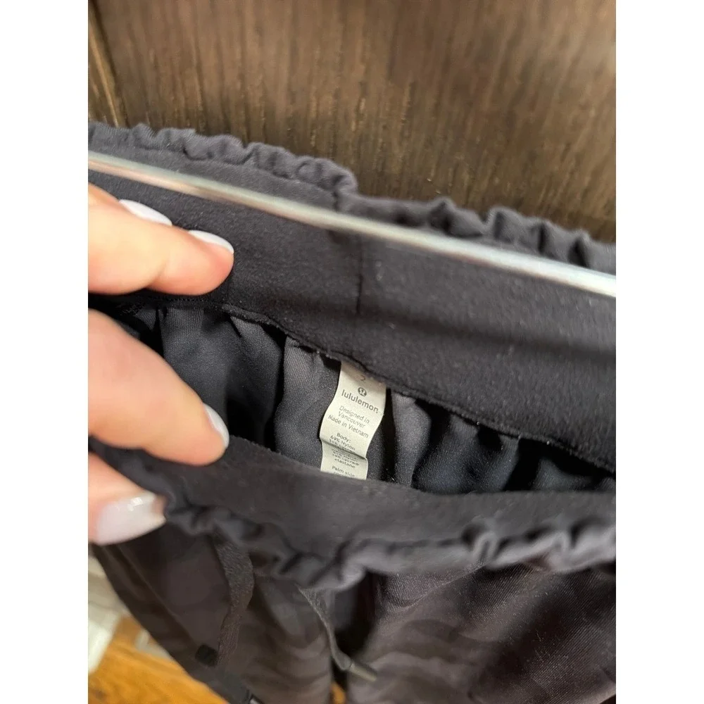 Lululemon Stretch High-Rise pants  black‎ camo women's 2